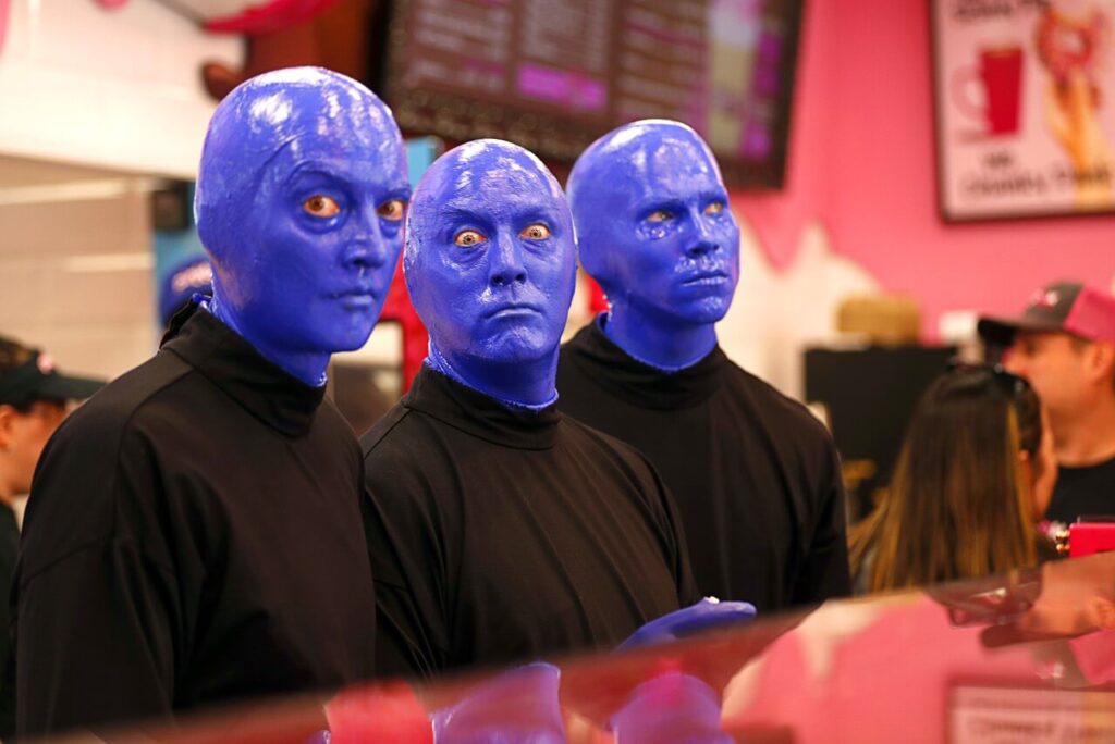 Pinkbox Doughnuts Blue Man Group appearance